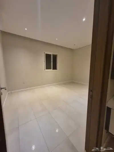 شقة للايجار - حي النرجس index