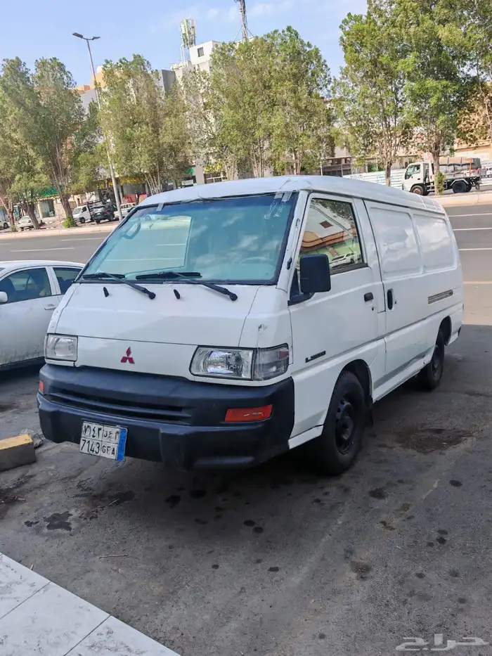 فان متسوبيشي 1