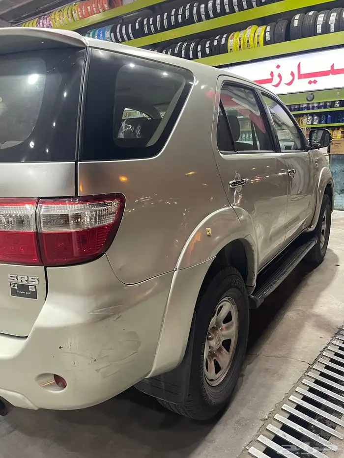 فورتشنر 2011 3