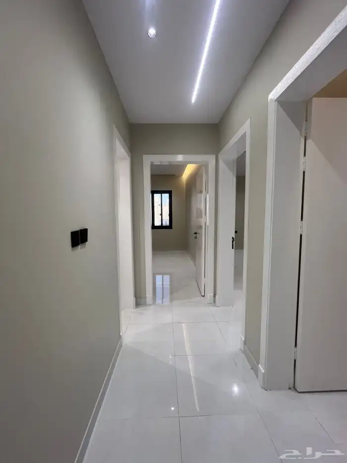 للبيع شقه دور ثاني الشفا مدخل خاص 0