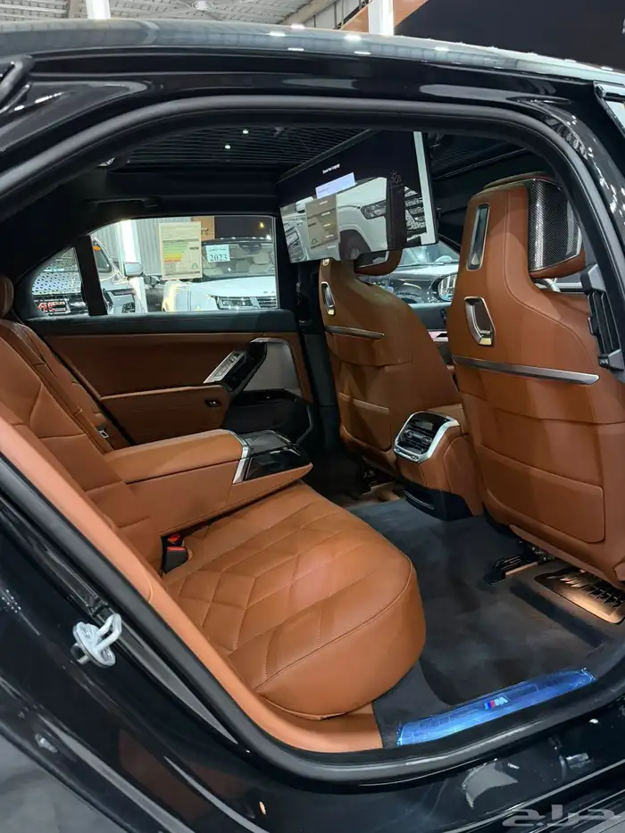 بي ام دبليو 735i M kit جديد 2026 13