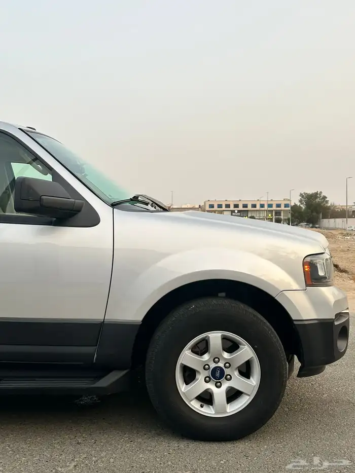 اكسبيديشن 2016 قصير نظيف جدا 9