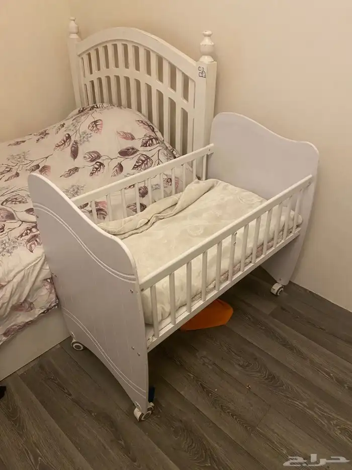 سرير نفر وسرير طفل 1