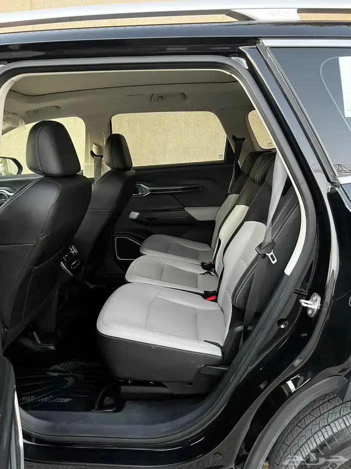 جيلي اوكافانجو سعودي 2022 نظيف 7