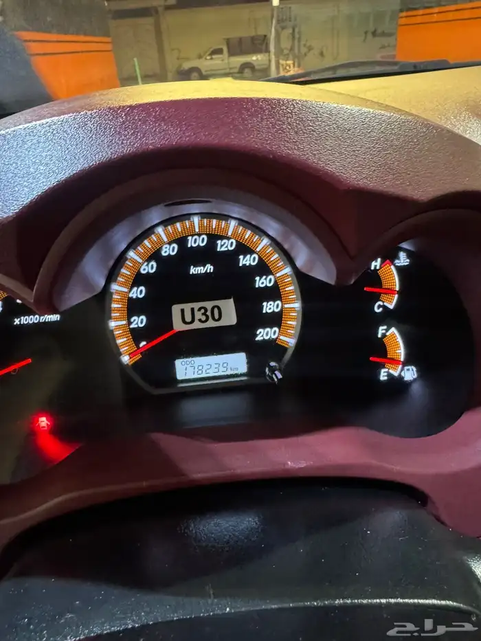 هايلكس 2015 وكاله GLX 9