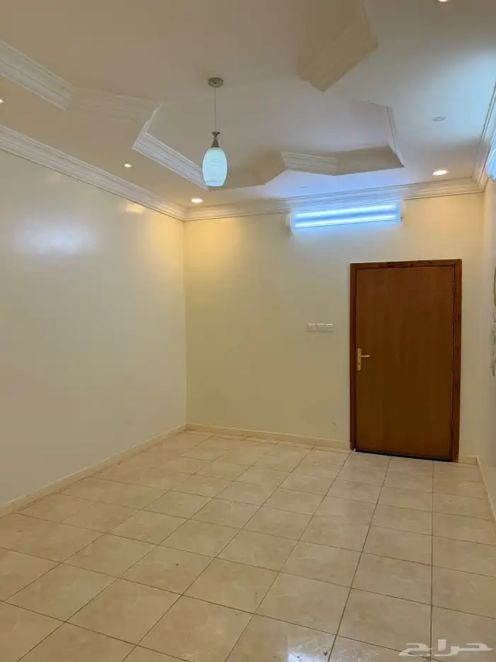شقة للإيجار السنوي بمحافظة العقيق حي النخيل 3