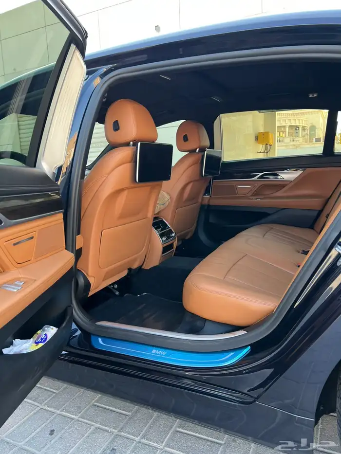 بي ام دبليو 2019 11