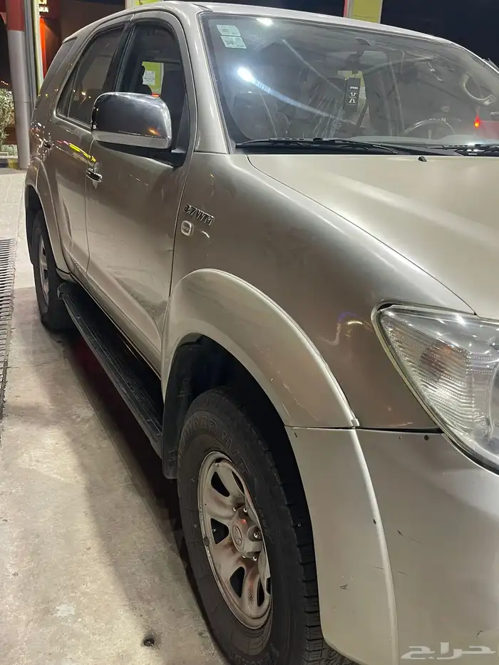 فورتشنر 2011 1