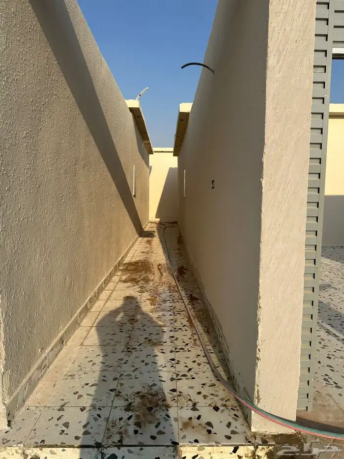 استراحات غرف عزاب للإيجار في حي الرمال 8