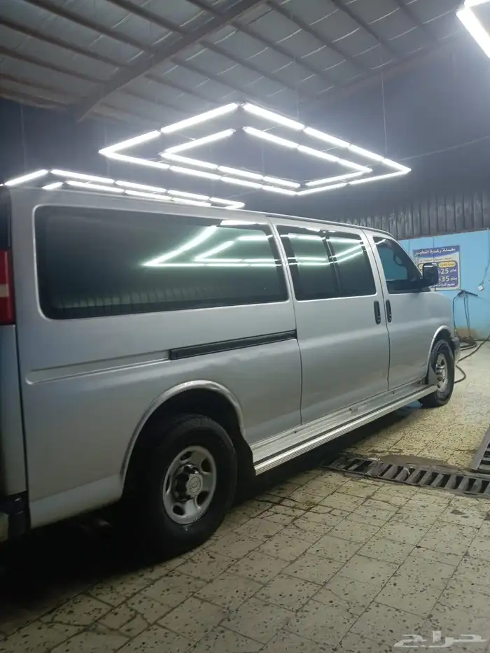 فان شيفروليه 2010 سافانا 1