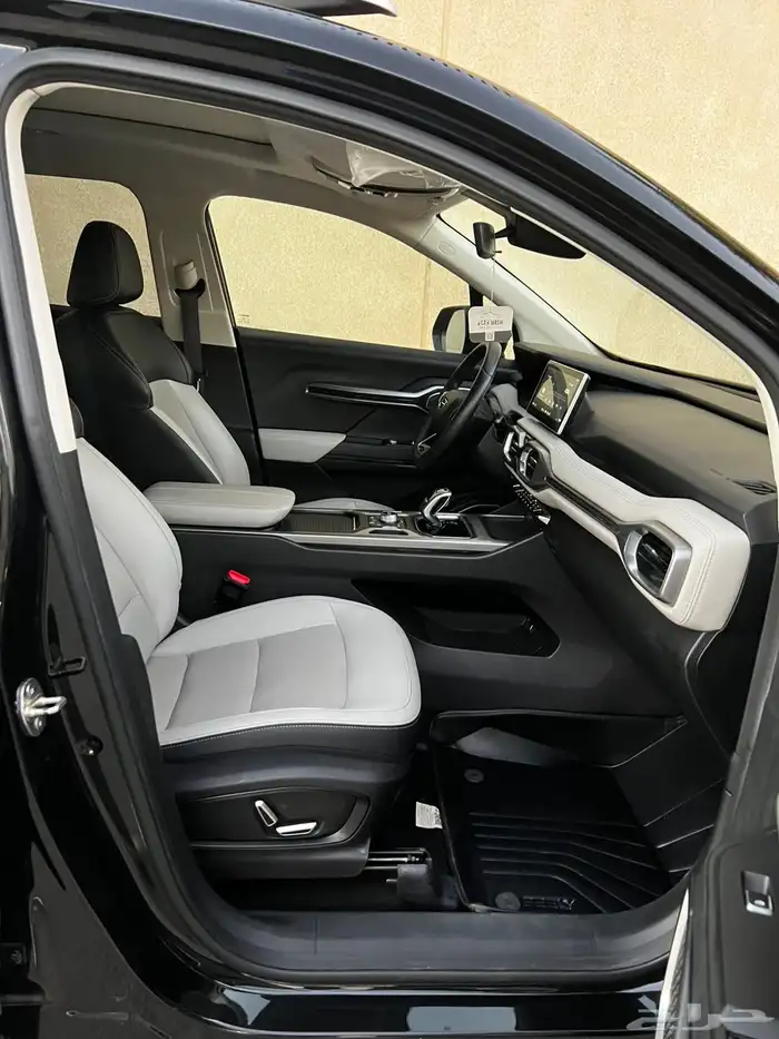 جيلي اوكافانجو سعودي 2022 نظيف 9