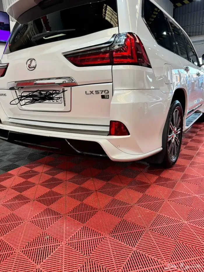 لكزس 2021 للبيع 20