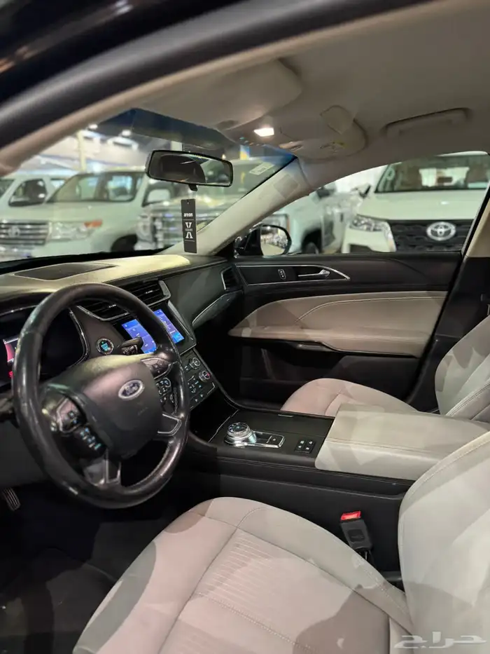 فورد توروس 2022 امبيانتي 6