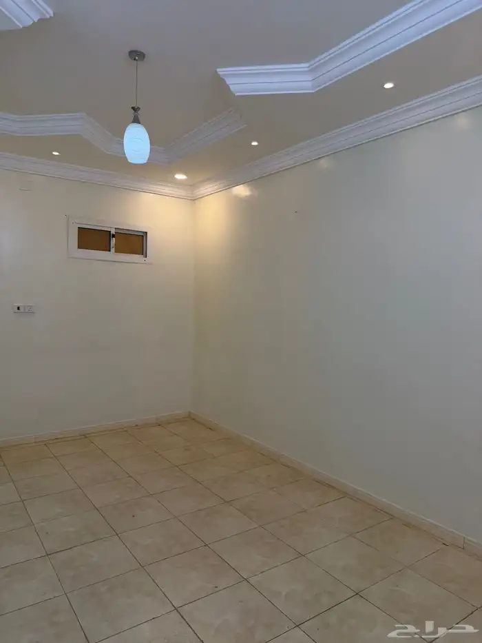 شقة للإيجار السنوي بمحافظة العقيق حي النخيل 5