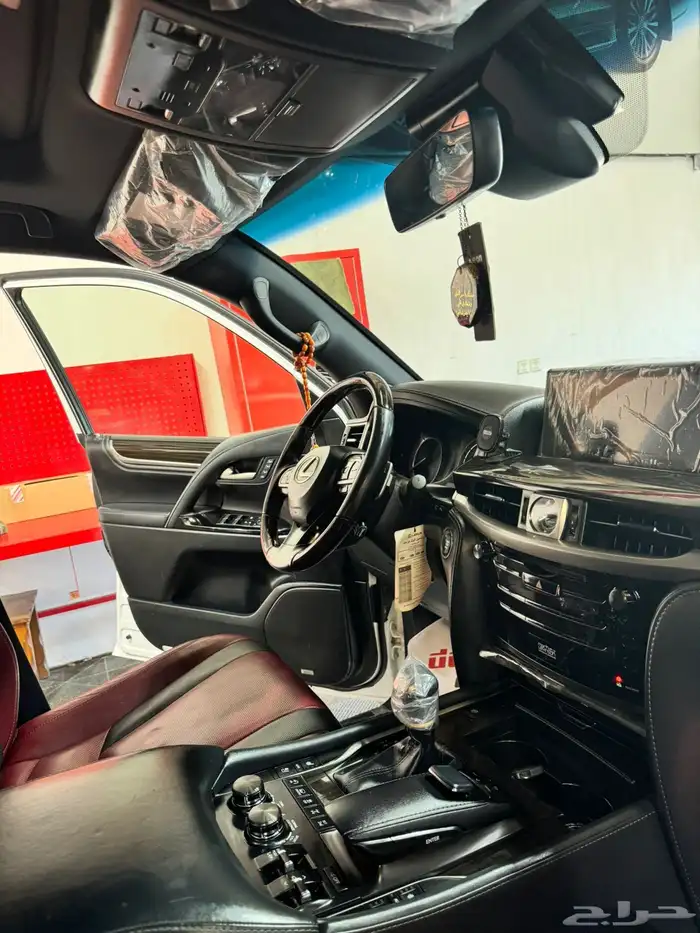 لكزس 2021 للبيع 17