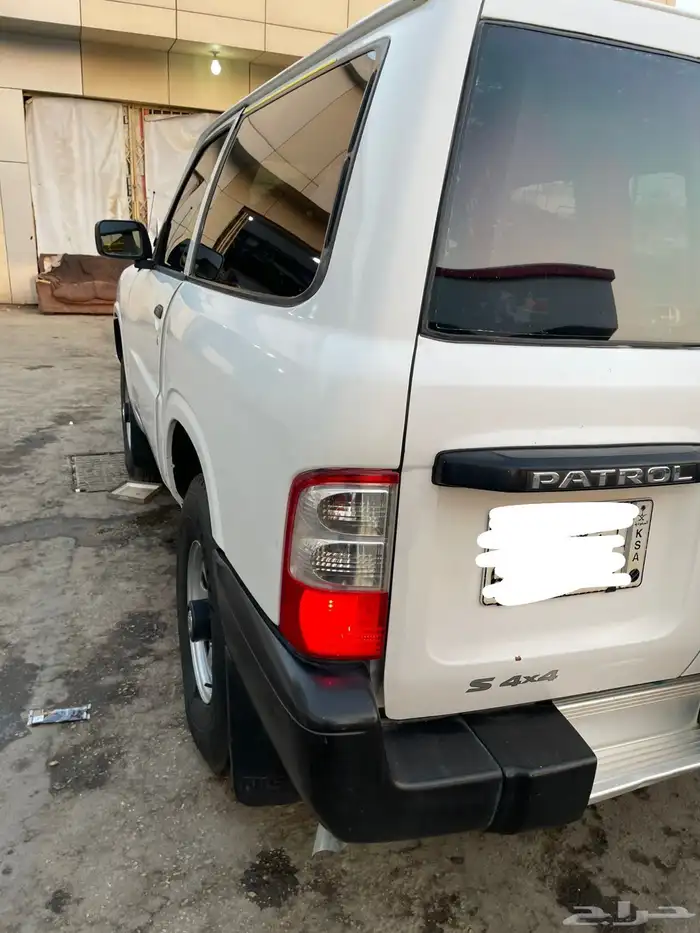 جيب نيسان 2002 24