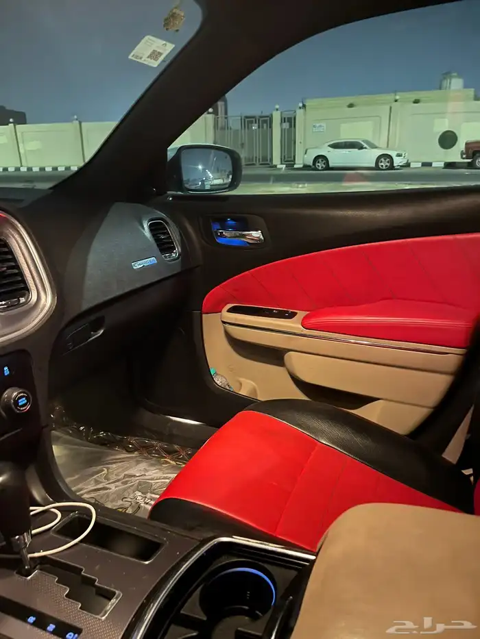 تشارجر 2013 v8 RT 4