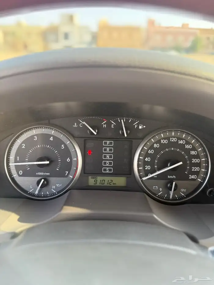 لاندكروزر 2013 GXR 8