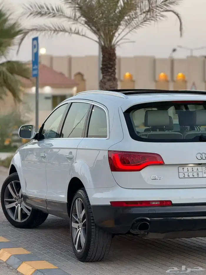 اودي جيب Q7 فل كامل 2013 نظيف جدا 4