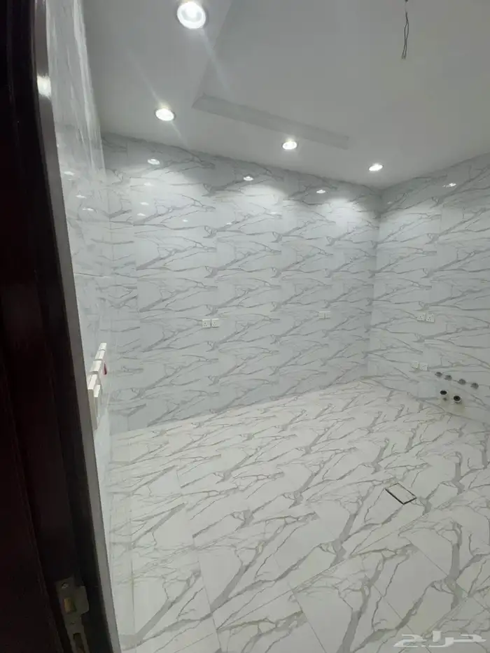 شقة للايجار جده حي الريان 6