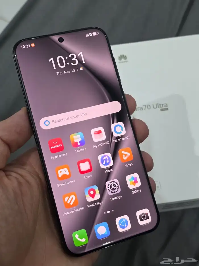 هواوي بيورا 70 الترا - لون أسود مع كامل أغراضه 3