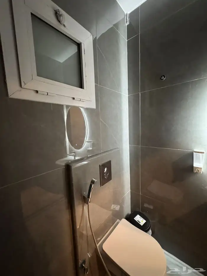 استديوهات للايجار السنوي فاخره في حى الكوثر بمدينة جدة 2