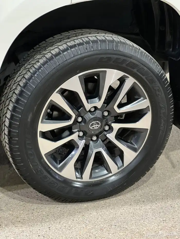 برادو TXL بنزين V6 محركات وبدي وكاله 6