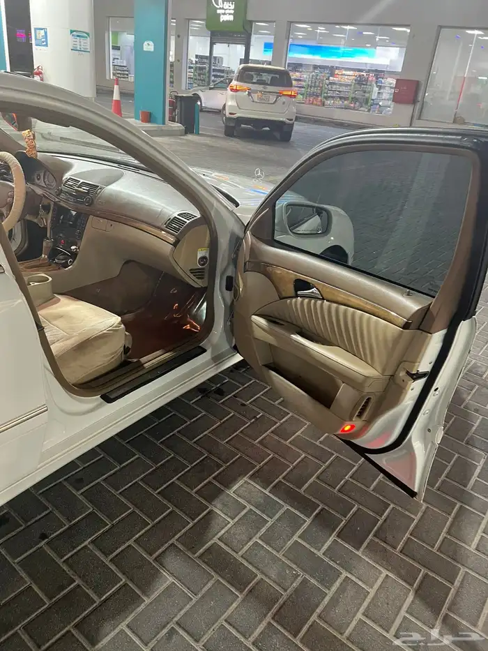 مرسيدس E230 افنجارد فل بانوراما 2007 16