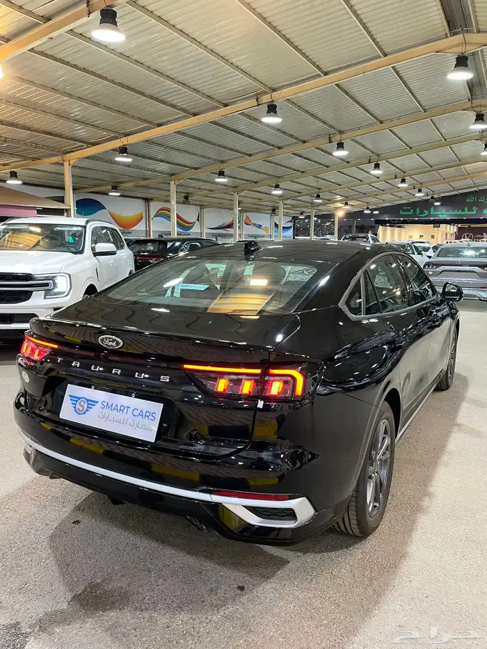 فورد تورس امبيانتي بنزين موديل 2026 3