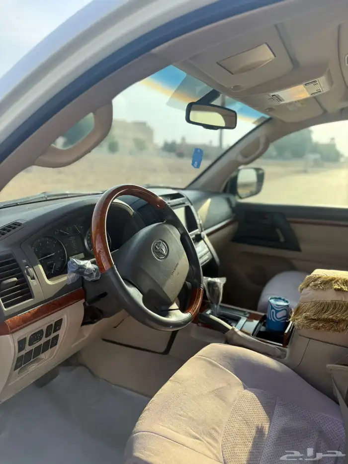 لاندكروزر 2013 GXR 5