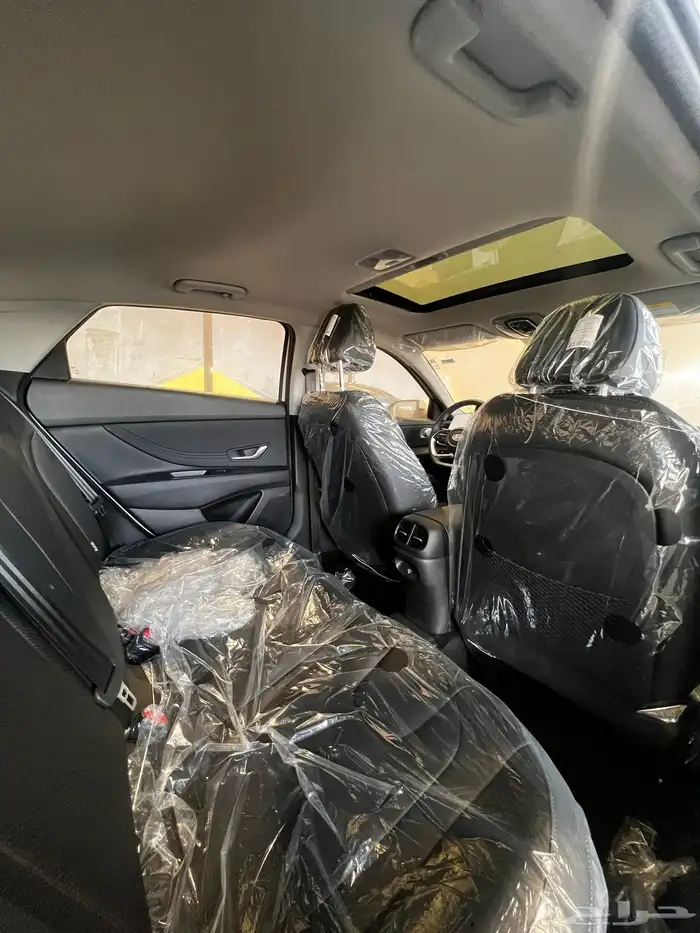 النترا 2025 كمفورت ابيض ( اصفار) 19