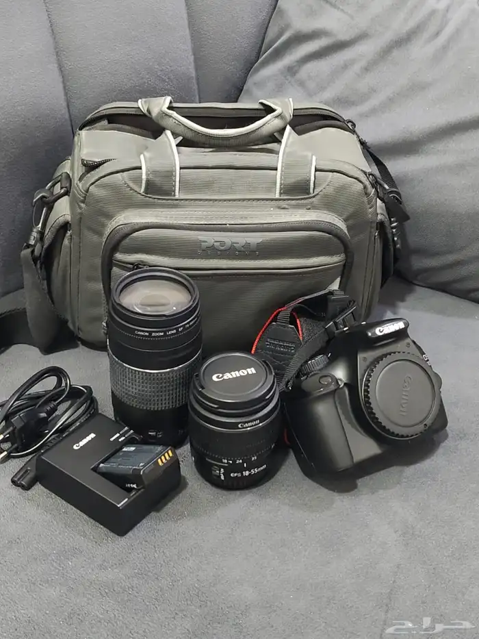 كاميرا كانون 8