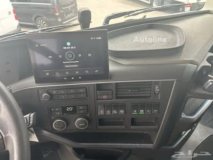 شاحنة راس فولفو 2022م 10