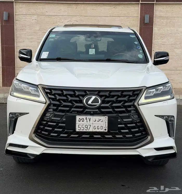 لكزس 2017 LX570 فل DD سعودي 1