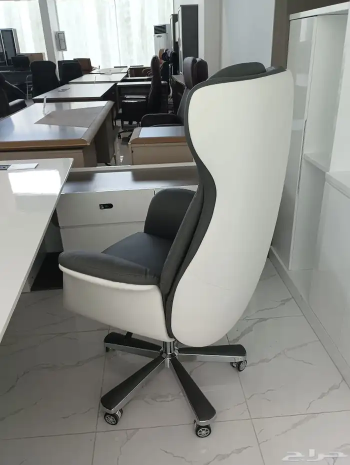 كراسي جلد فخمة 10