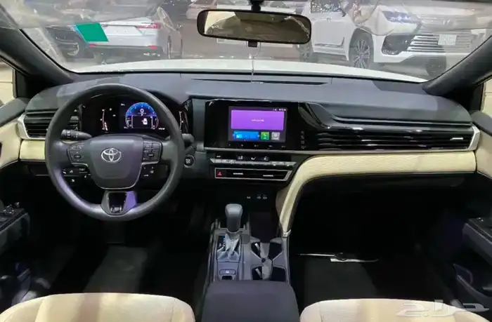 كامري 2025 ستاندر اصفار 1