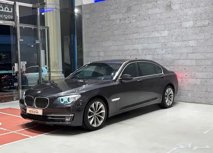 الموديل 2015 العداد 135 النوع  BMW LI 730 1