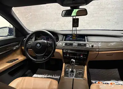 الموديل 2015 العداد 135 النوع  BMW LI 730 index