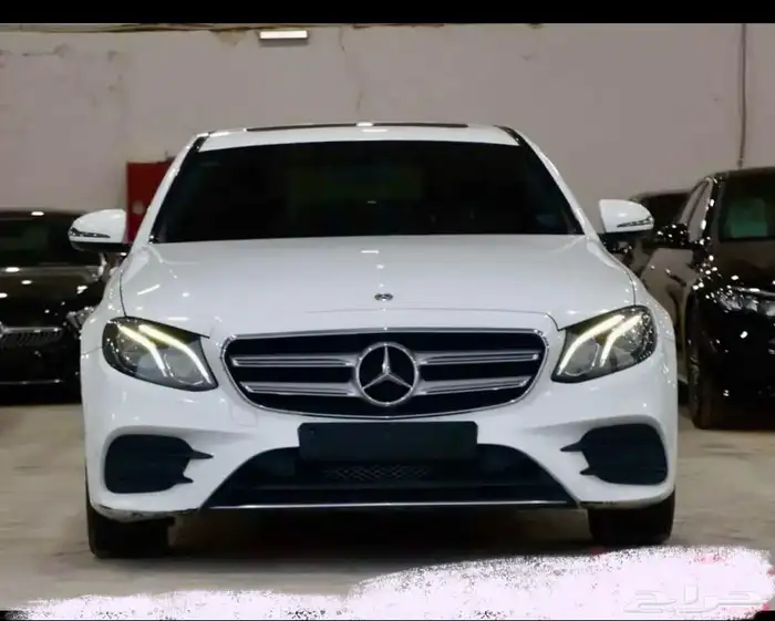 مرسيدس E200 فل كامل بحالة الوكاله 0