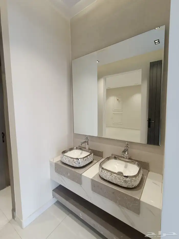 للبيع شقق ارضيه بحوش ومدخل سياره وشقق عليويه 520 3