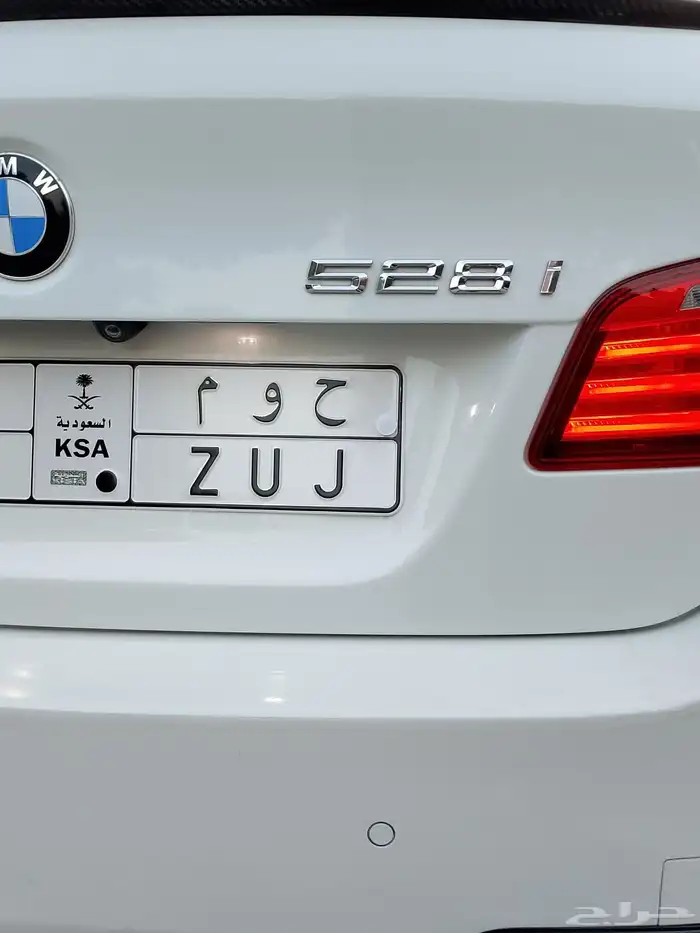 بي ام 528 كت ام وكالة نظيفة جدا 2015 13
