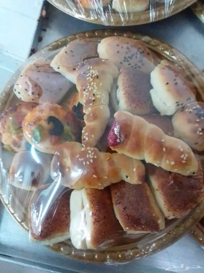 معلم حلويات شرقيه وغربية وحلويات جيزانيه وكيك زمان 16