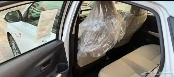 تويوتا ياريس 2026 ستاندر 10