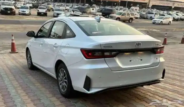 تويوتا ياريس 2026 ستاندر 3