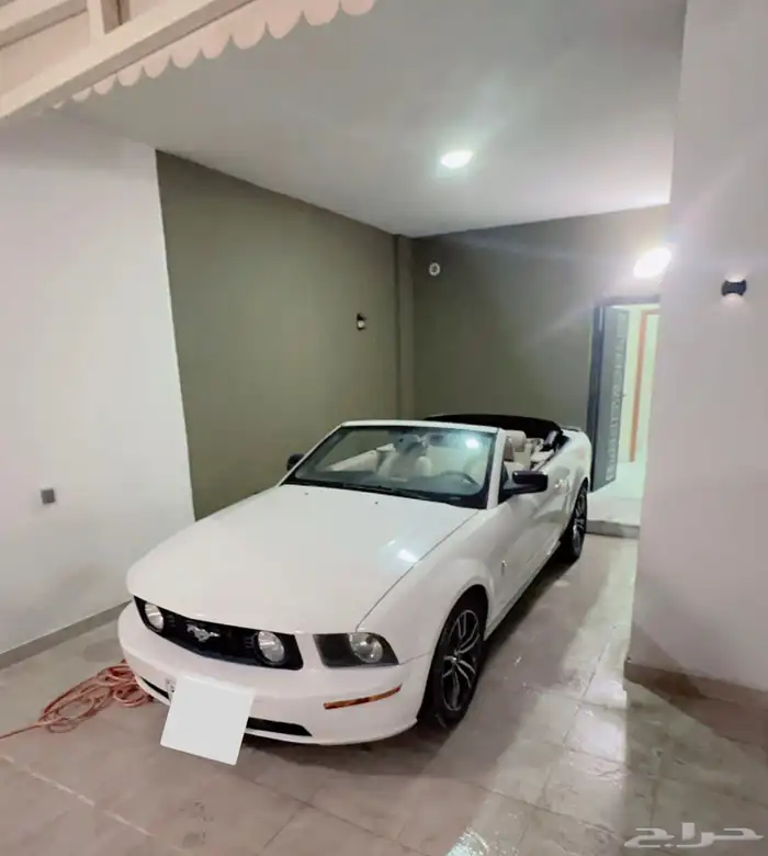 للبيع موستنج 2007 كشف 6 سلندر اللون ابيض 0