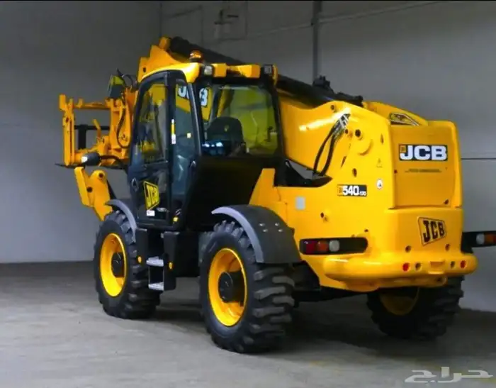 رافعة شوكيه سيزر لف. جي سي بي. رافعه تلسكوبيه 4