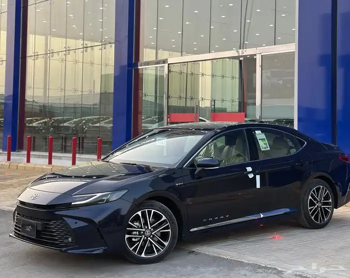 تويوتا كامرى LE هايبرد 2025 0