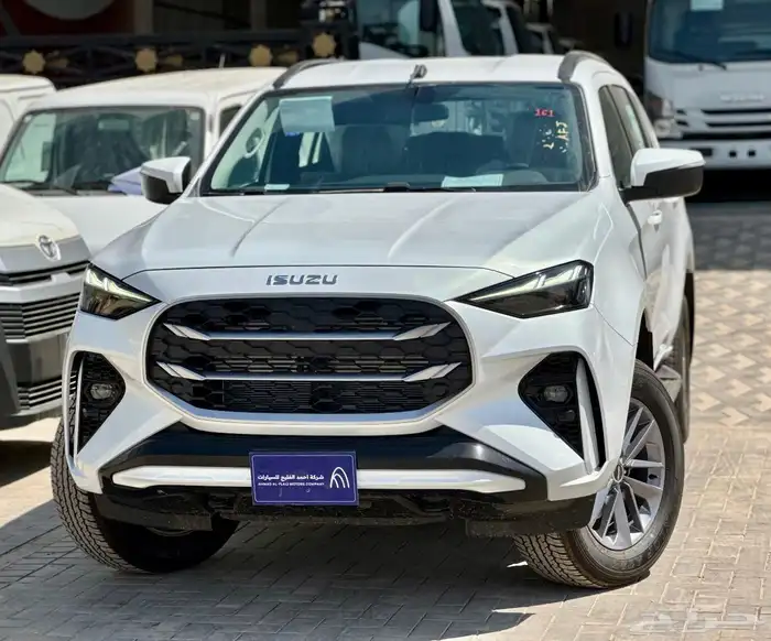 ايسوزو ام يو اكس 2026 فل كامل 0