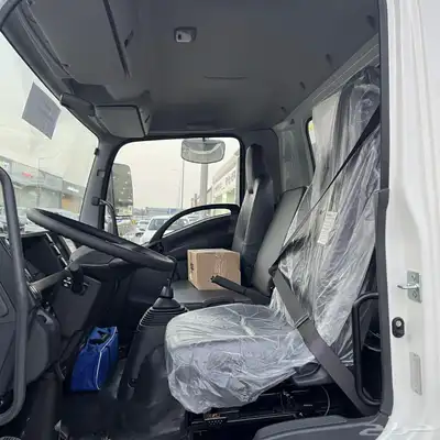 عرض ايسوزو ديانا 7.5 طن 2025 شامل 6.80 index