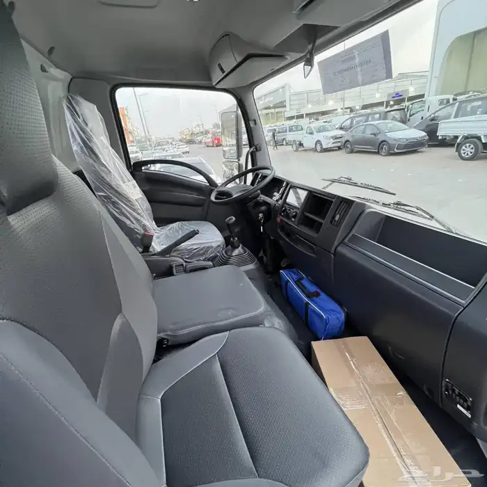 عرض ايسوزو ديانا 7.5 طن 2025 شامل 6.80 3